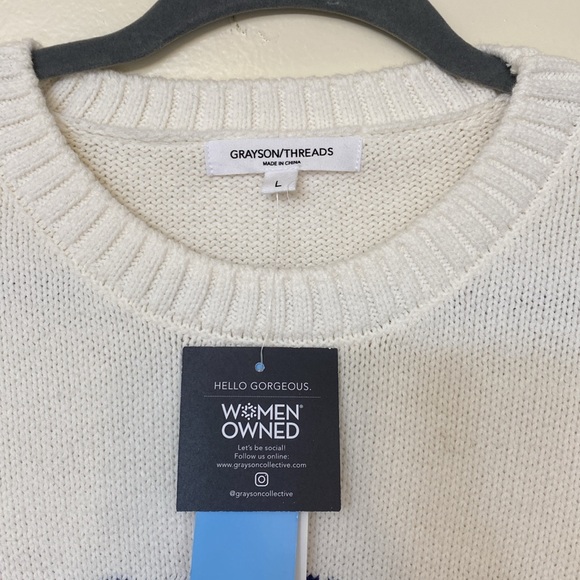 Grayson Threads Cream USA Graphic Sweater - Picture 2 of 4